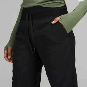 NWOT Lululemon Dance Studio Midrise Jogger - Full length